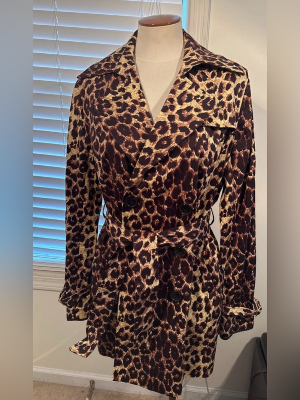 Vertigo Paris Leopard-Print Trench Coat in Brown and Tan